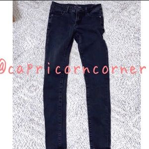 ‼️SOLD‼️ BRANDY MELVILLE SKINNY JEANS